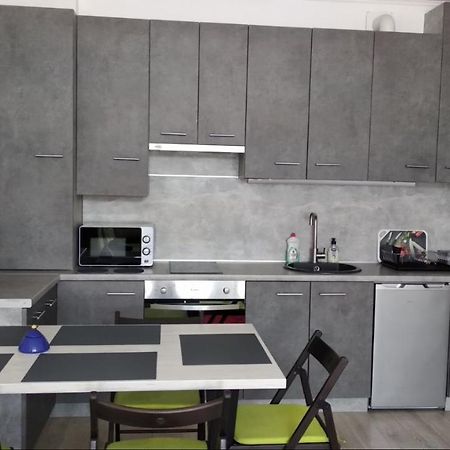 Fly Up Home Apartment บอริสปิล ภายนอก รูปภาพ
