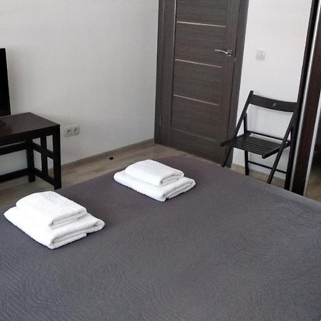Fly Up Home Apartment บอริสปิล ภายนอก รูปภาพ